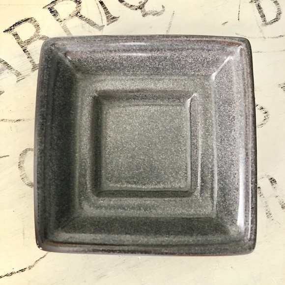 Scentsy Warmer, Jane, Full Size, Grey, Retired - Picture 11 of 16